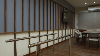 พื้นที่ส่วนกลางศูนย์ MyLuck Nursing Home