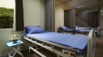 ห้องรวม 12 เตียง