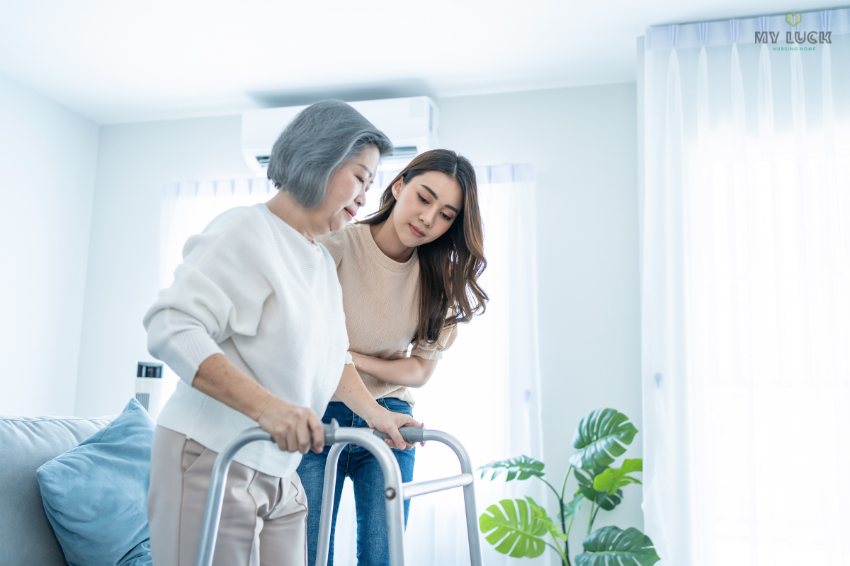 วิธีป้องกัน “ผู้สูงอายุไม่ให้กลายเป็นผู้ป่วยติดเตียง”